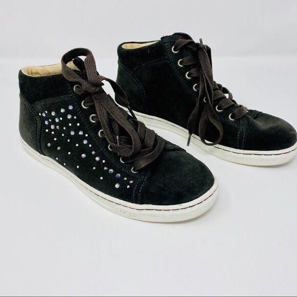 UGG - Like New! Taylah High Top Sneaker (7) - Picture 1 of 8